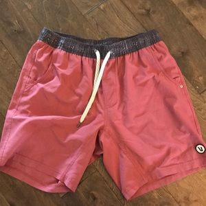 Size M Vuori Kore shorts Saltwater Red